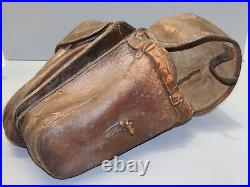 -ANCIENNE PAIRE de FONTES de CAVALERIE en CUIR WW1 Jus de grenier MILITARIA D