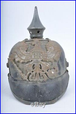 Ancien casque à pointe 1915 sorti de grenier prussien 1914 1918 allemand ww1