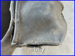 Ancienne sacoche cuir cavalerie suisse Allemande francaise