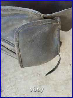 Ancienne sacoche cuir cavalerie suisse Allemande francaise
