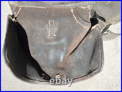 Ancienne sacoche cuir cavalerie suisse Allemande francaise