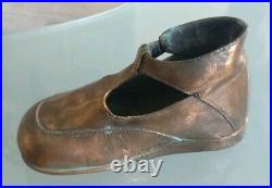 Artisanat de tranchée Italien cordonnier poilu ww1 chaussure en cuivre et cuir