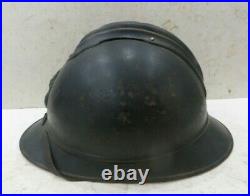 Beau casque ADRIAN de l' Infanterie modèle 15, bleu-horizon, 1 ère guerre. WW. 1