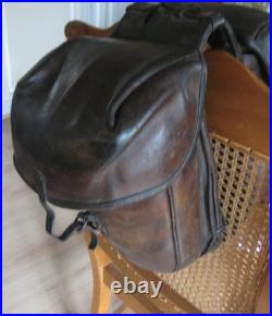 Bissac ou Fonte de cavalerie 19e Gendarmerie ou 14/18 en cuir belle patine