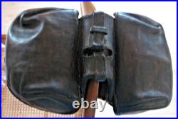 Bissac ou Fonte de cavalerie 19e Gendarmerie ou 14/18 en cuir belle patine