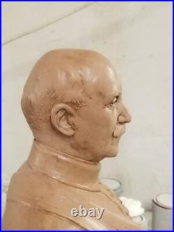 Buste du Maréchal Pétain guerre 1914 1918 39 cm Reproduction