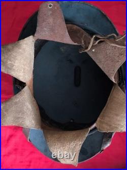 Casque Adrian 1915 bleu horizon insigne service santé intérieur jugulaire fautve