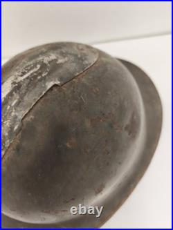 Casque Adrian ancien WW1 militaire, finition sombre, casque français 14-18
