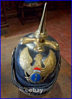 Casque à pointe d'officier spiked helmet pickelhaube WW1