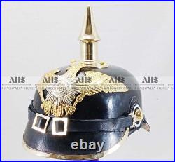 Casque en cuir allemand Pickelhaube de la Première Guerre mondiale casque