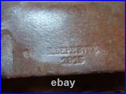 Etui cuir fauve daté 1915 pour hache portative Poilu français 1915-1918