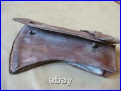 Etui cuir fauve daté 1915 pour hache portative Poilu français 1915-1918