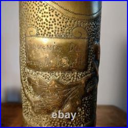 Lot de 5 douilles d'obus gravées et sculptées dans les tranchées de 14/18. TBE