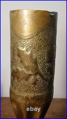 Lot de 5 douilles d'obus gravées et sculptées dans les tranchées de 14/18. TBE