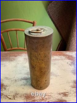 Lot objets militaires douilles