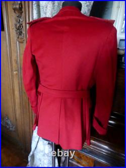 MAGNIFIQUE VAREUSE ROUGE DE LIEUTENANT au 1 ER SPAHIS