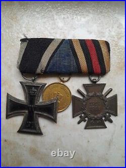 Medaille Croix De Fer Allemande En Argent 1914 Décoration Eisernes Kreuz Casque
