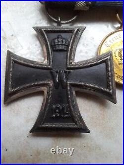 Medaille Croix De Fer Allemande En Argent 1914 Décoration Eisernes Kreuz Casque