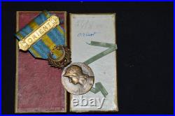 Medaille D'orient-avec Agrafe-guerre 1914/1918 -avec Sa Boite D'origine