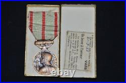 Medaille De La Marne Nominative-guerre 1914/1918 -avec Sa Boite D'origine