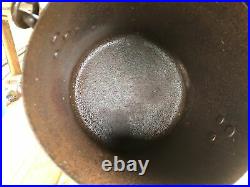 Outil Ancien pot a graisse en métal d artillerie de 14-18 WW1