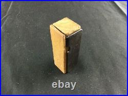 Ouvre-boîtes poilu 14-18 type Darqué avec support bois original WW1