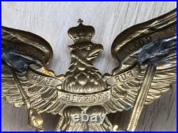 Plaque pour casque à pointe de grenadiers modèle 1895 à pontets