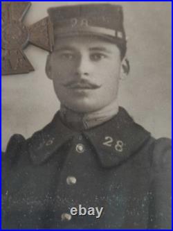 Poilu Verdun Cycliste Médailles Croix guerre 28 R I vélo Photo cadre