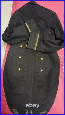 RARE tenue de gala et manteau long nominatif d'un capitaine de vaisseau 1912
