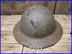 Rare Brodie Anglais WW1 de la 3e divisions de Cavalry avec insigne pient