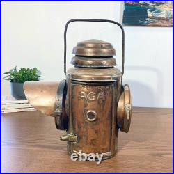 Rare Lampe Maritime en Cuivre AGA Circa 1910 Pièce de Collection Nautique