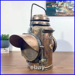 Rare Lampe Maritime en Cuivre AGA Circa 1910 Pièce de Collection Nautique