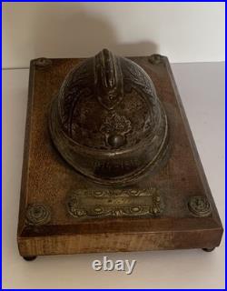 Rare encrier de poilu casque souvenir de France artisanat de tranchée trench art