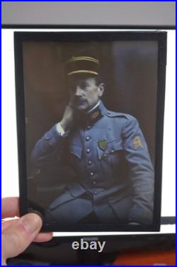 Rare plaque photo couleur en verre d'un Lieutenant du Service de Santé 1 GM 5/6