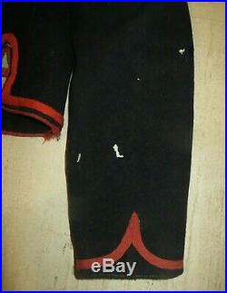 Rare veste, boléro, du 4 ème Régiment de Zouaves, modèle 1879, avec son gilet