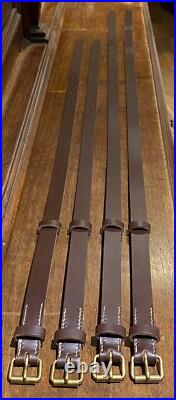 Reproduction de courroies de sacoches de troupe