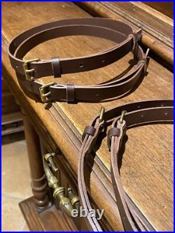 Reproduction de courroies de sacoches de troupe