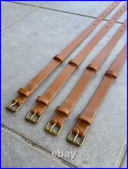 Reproduction de courroies de sacoches pour officier