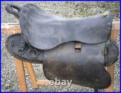 Selle 7 rivets à palette cuir fauve foncé harnachement cavalerie XIXe/ww1