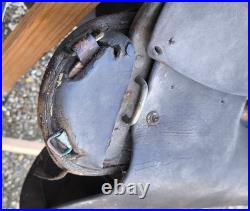 Selle 7 rivets à palette cuir fauve foncé harnachement cavalerie XIXe/ww1