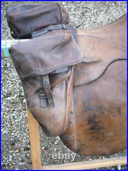 Superbe selle sangle cuir fauve fontes officier de cavalerie ww1 dessous feutre
