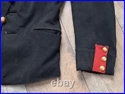 Une petite veste 4poches militaire Infanterie / ww1 / 1914-1918 / militaria