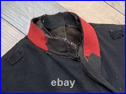 Une petite veste 4poches militaire Infanterie / ww1 / 1914-1918 / militaria