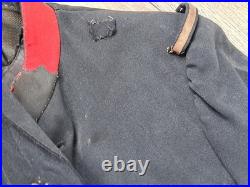 Une petite veste 4poches militaire Infanterie / ww1 / 1914-1918 / militaria