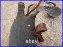 WW1 Gourde 1 Litre Bleu Horizon avec Housse Jus de Terrain Vendu en l'état